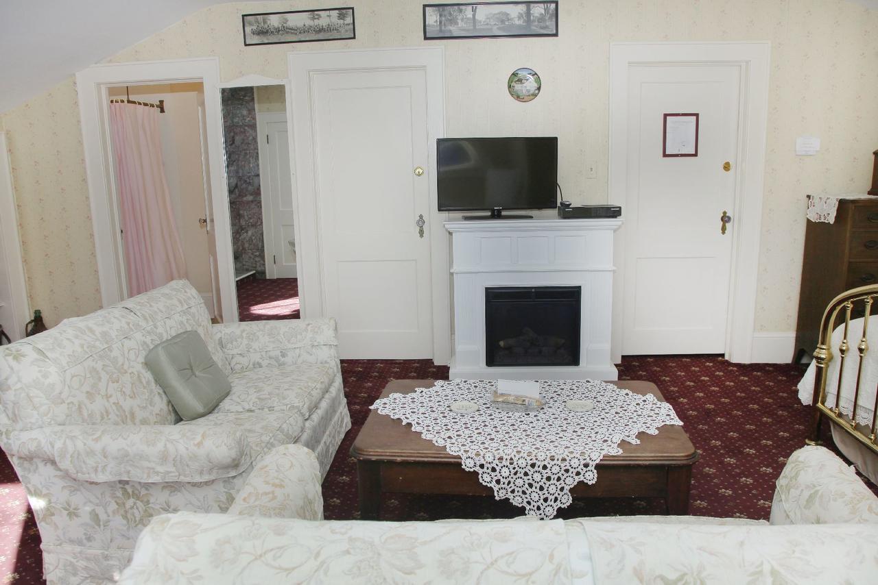 Bykenhulle House Bed And Breakfast Hopewell Junction Esterno foto