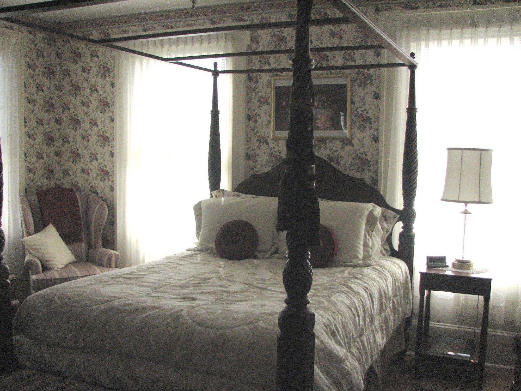 Bykenhulle House Bed And Breakfast Hopewell Junction Esterno foto